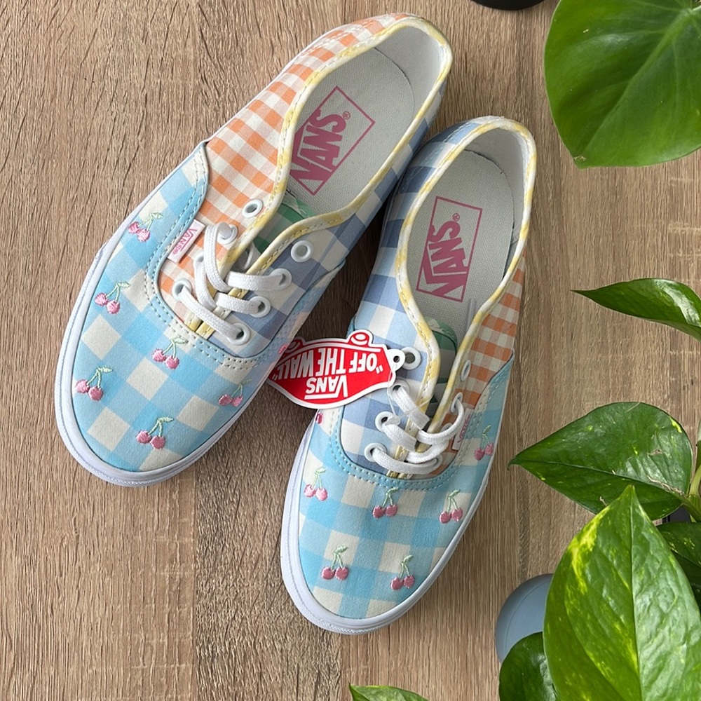 Vans gingham block/plaid/checkered with cherries